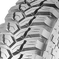 Maxxis M8060 Trepador 205/70-R15 104/102Q